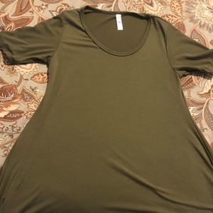 Lularoe Perfect Tee- used